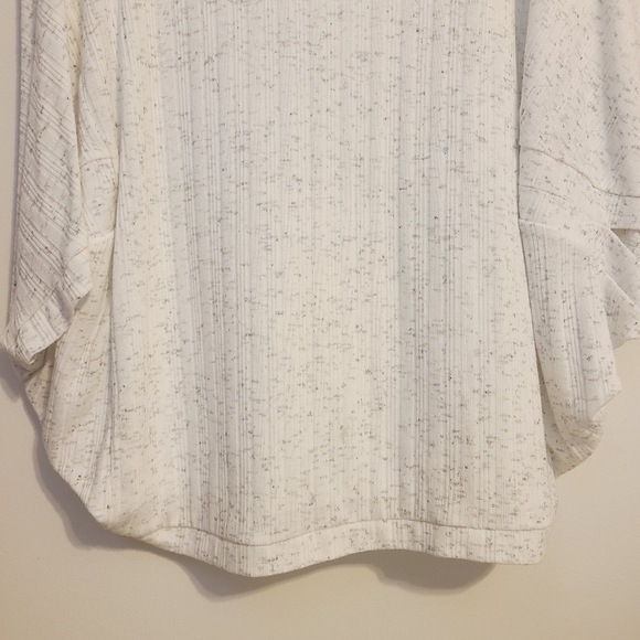 Lane Bryant | Women's White & Charcoal Gray Athleisure Cape Top (Size 14/16) - Picture 15 of 16